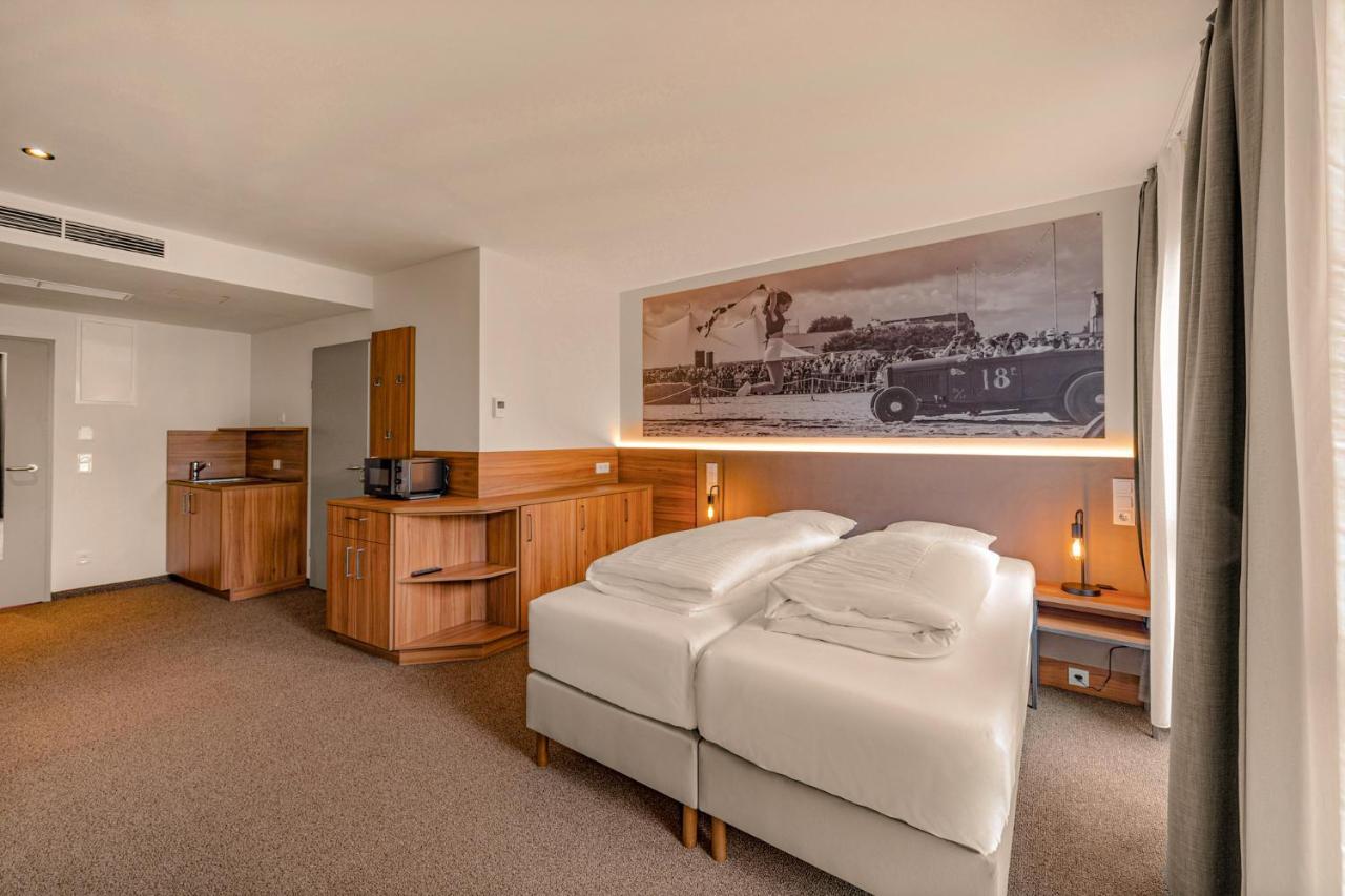 Zuendwerk - Motel Strasshof an der Nordbahn Exteriér fotografie